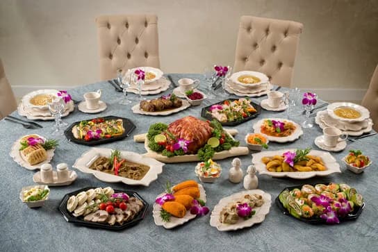 Ile kosztuje catering na komunie? Sprawdź ceny i oszczędź na przyjęciu