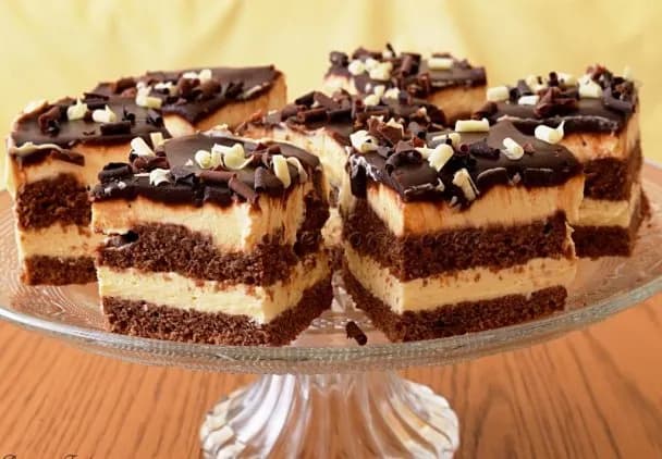 Jaki krem do ciasta czekoladowego – najlepsze przepisy i porady