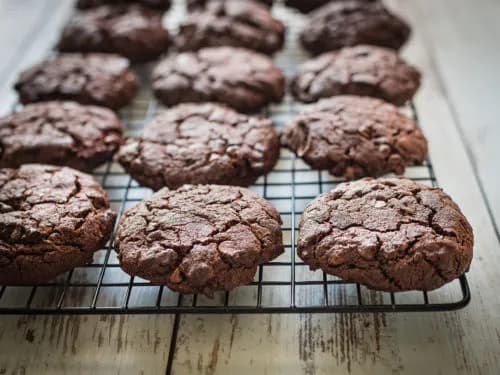 Jak zrobić ciastka czekoladowe – prosty przepis na pyszne smakołyki